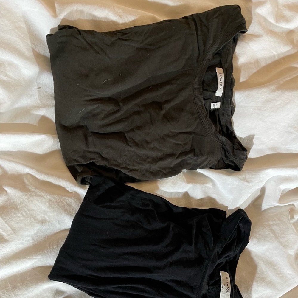 Aritzia Babaton long sleeve shirts olive green and black